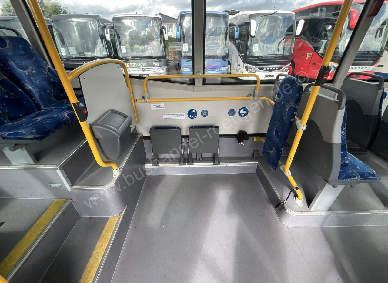 City bus Iveco Crossway LE: picture 17