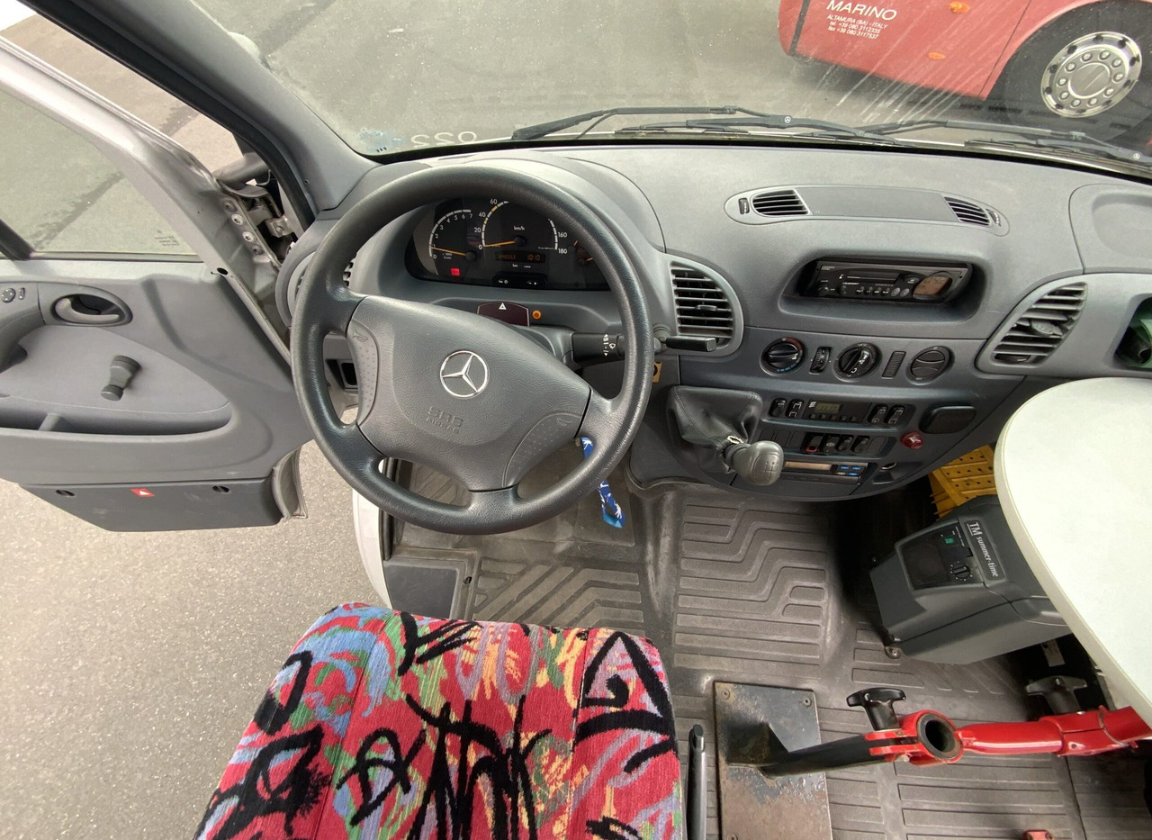 Mercedes-Benz 414 Sprinter leasing Mercedes-Benz 414 Sprinter: picture 17 Mercedes-Benz 414 Sprinter leasing Mercedes-Benz 414 Sprinter: picture 17