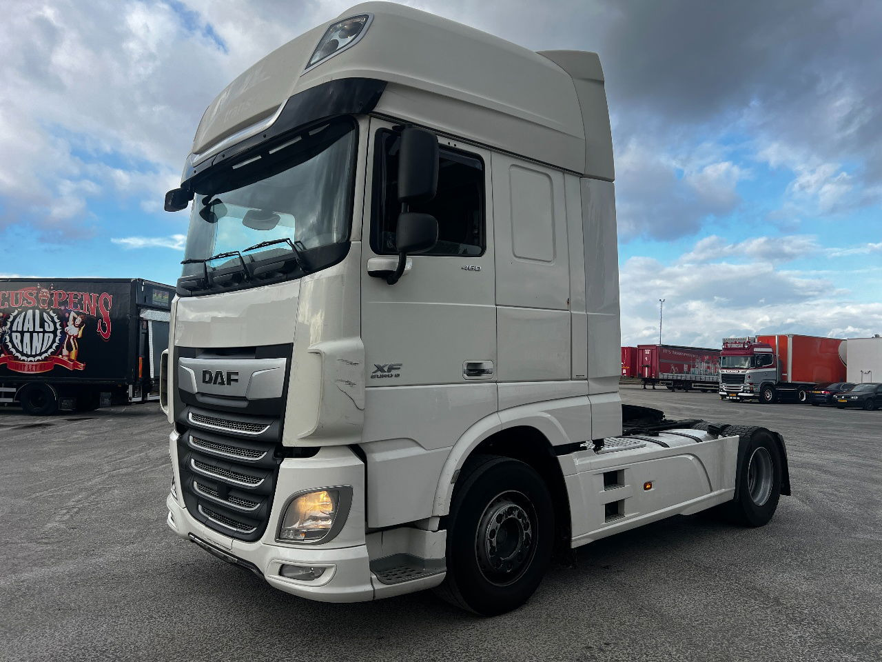 DAF XF 460 SSC, Retarder, Full spoiler - Tractor unit: picture 1 DAF XF 460 SSC, Retarder, Full spoiler - Tractor unit: picture 1