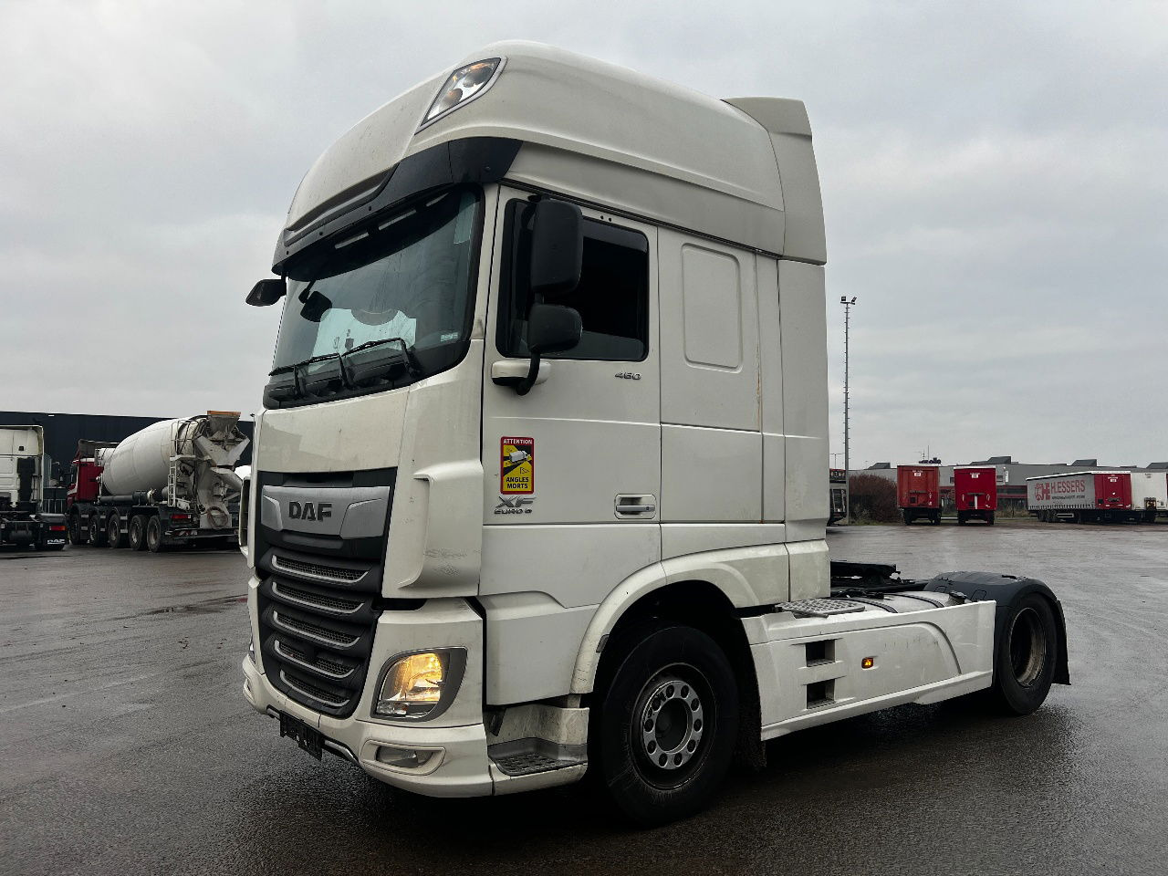 DAF XF 460 SSC, Retarder, Full spoiler - Tractor unit: picture 1 DAF XF 460 SSC, Retarder, Full spoiler - Tractor unit: picture 1