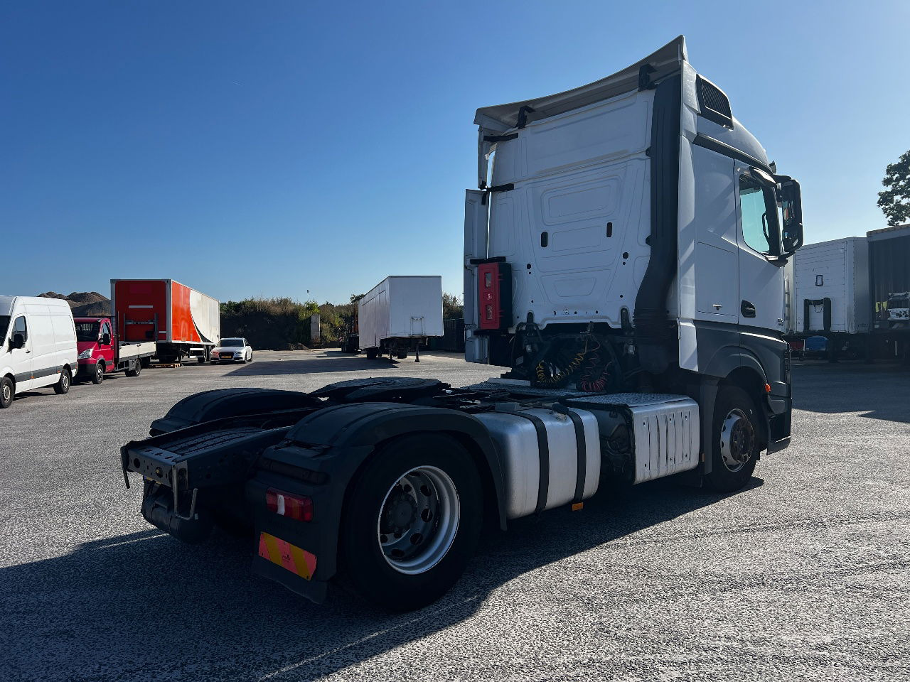 Mercedes-Benz Actros 1842 Stream, NL Truck - Tractor unit: picture 3 Mercedes-Benz Actros 1842 Stream, NL Truck - Tractor unit: picture 3