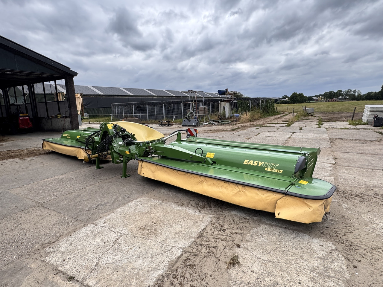 KRONE Easycut B1000 CV + F360 CV - Mower: picture 2 KRONE Easycut B1000 CV + F360 CV - Mower: picture 2
