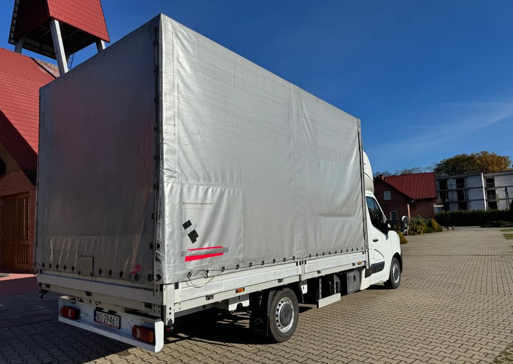 Renault Master - Curtain side van: picture 3 Renault Master - Curtain side van: picture 3