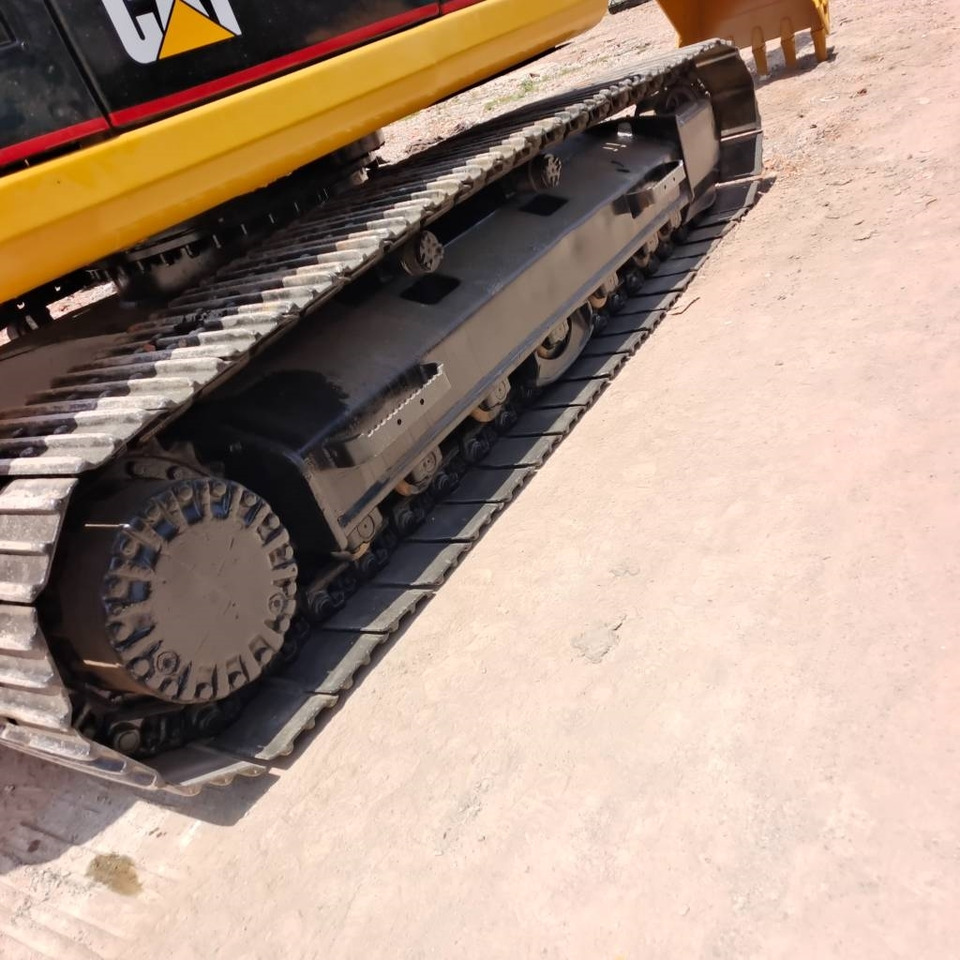 CAT 320 B L - Crawler excavator: picture 3 CAT 320 B L - Crawler excavator: picture 3