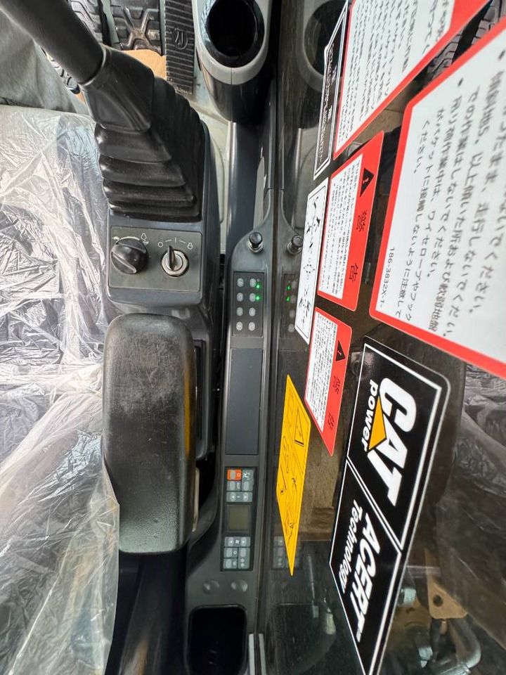 CAT 324 D2 L - Crawler excavator: picture 5 CAT 324 D2 L - Crawler excavator: picture 5