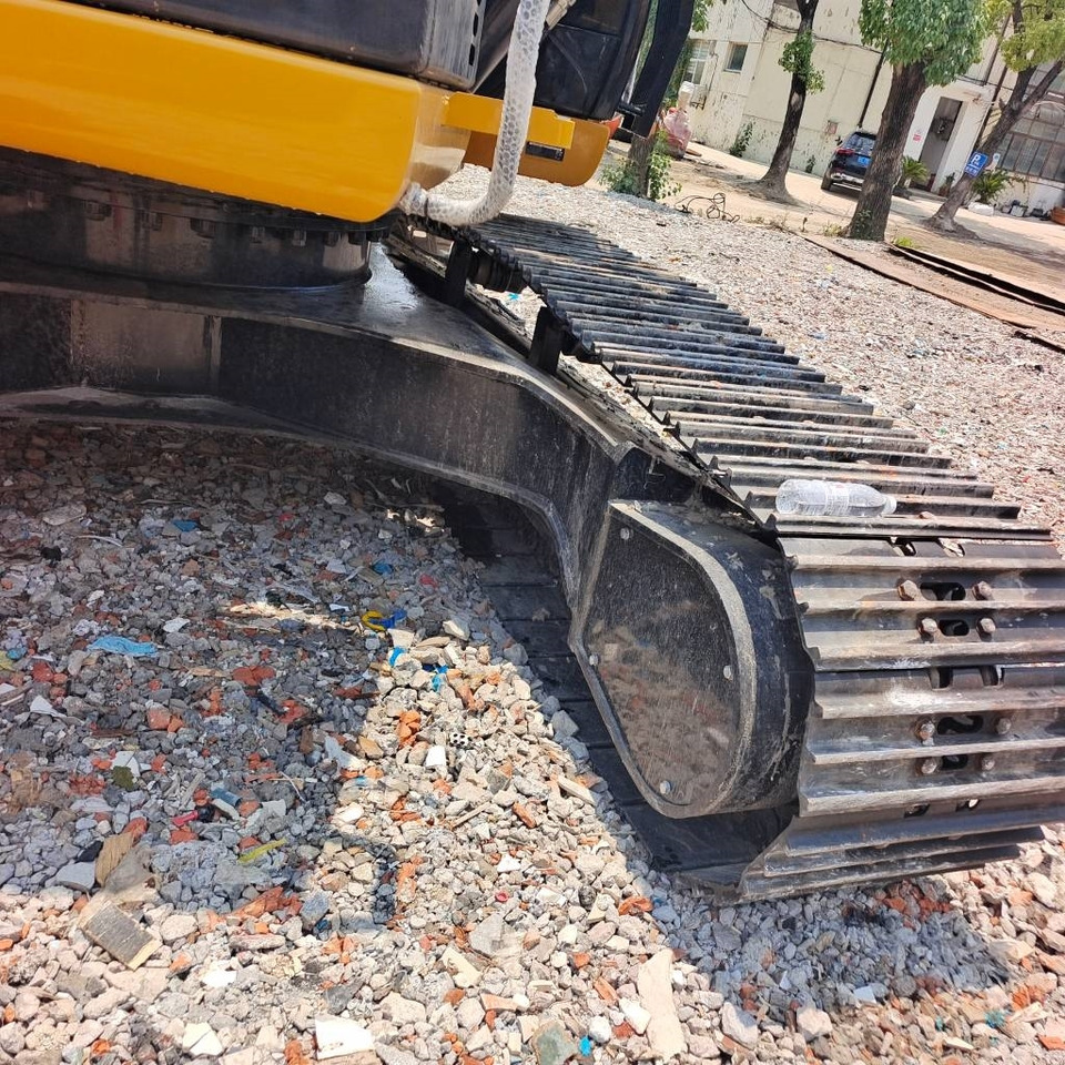 CAT 324 DL - Crawler excavator: picture 4 CAT 324 DL - Crawler excavator: picture 4