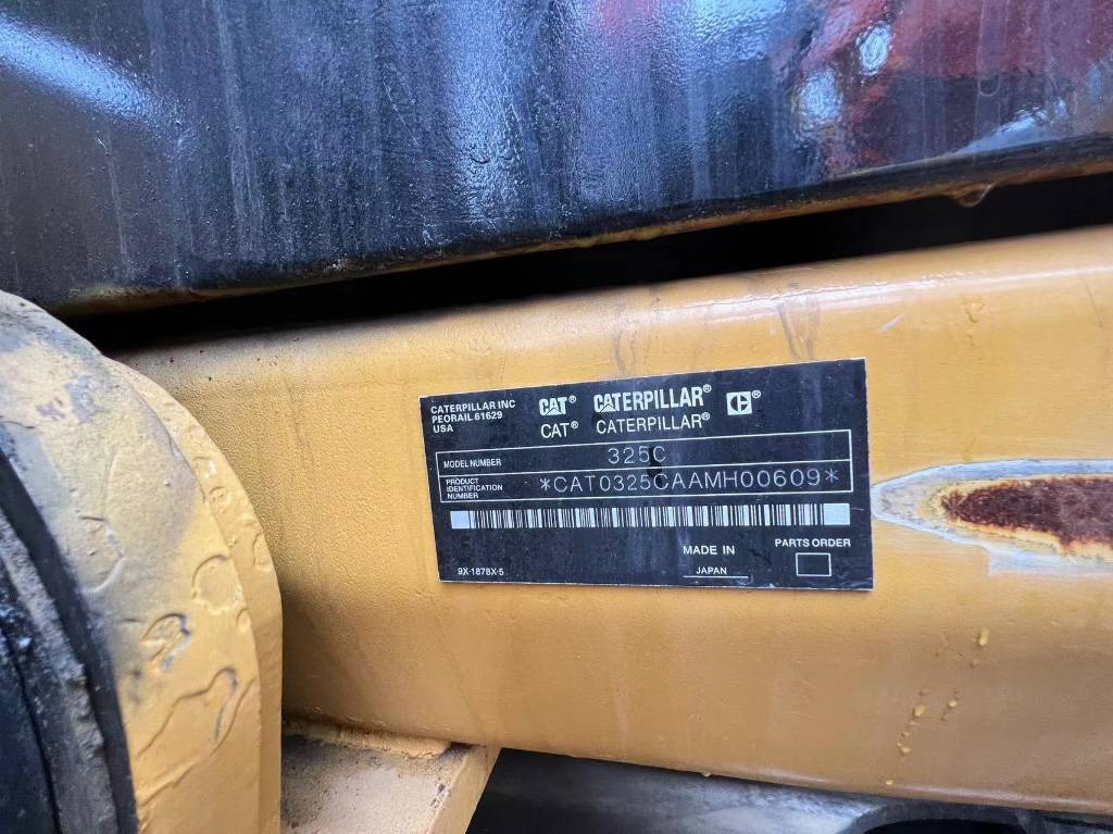 CAT 325 C - Crawler excavator: picture 2 CAT 325 C - Crawler excavator: picture 2