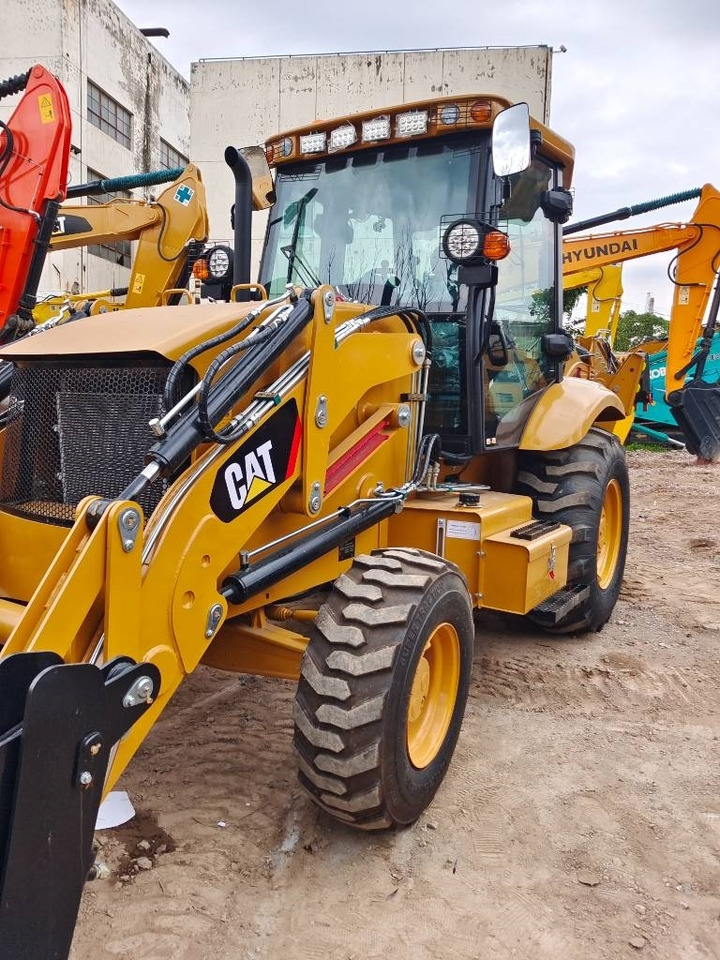 CAT 420 F - Backhoe loader: picture 5 CAT 420 F - Backhoe loader: picture 5