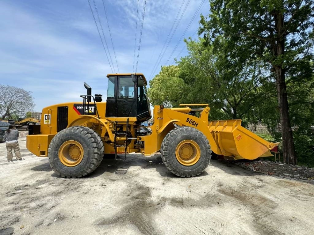 CAT 966 H - Wheel loader: picture 2 CAT 966 H - Wheel loader: picture 2