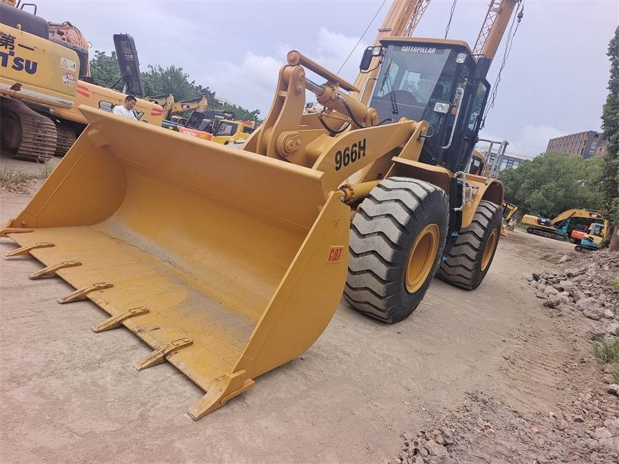 CAT 966 H - Wheel loader: picture 4 CAT 966 H - Wheel loader: picture 4