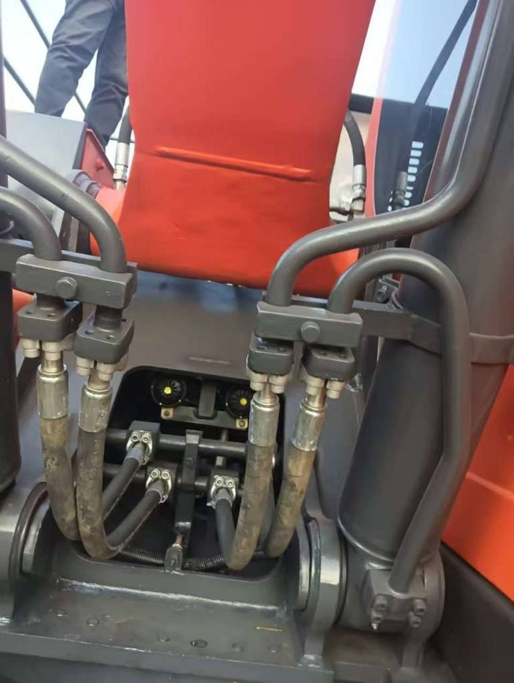 Doosan DX 225 LC-9C - Crawler excavator: picture 3 Doosan DX 225 LC-9C - Crawler excavator: picture 3