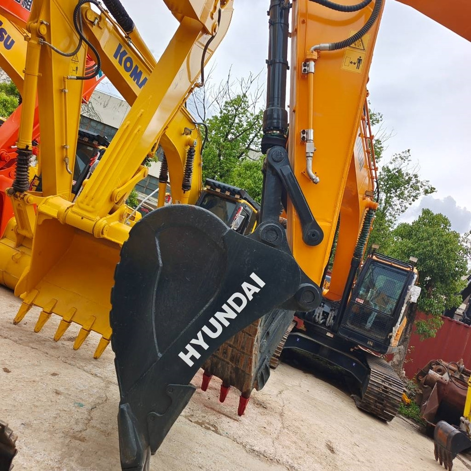 Hyundai 305LC-9S - Crawler excavator: picture 5 Hyundai 305LC-9S - Crawler excavator: picture 5