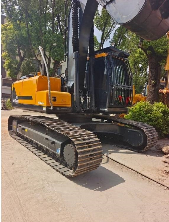 Hyundai HX 210 HD - Crawler excavator: picture 3 Hyundai HX 210 HD - Crawler excavator: picture 3