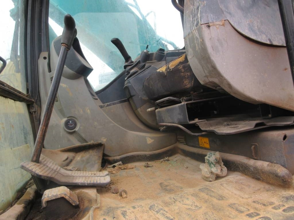 Kobelco SK 140 - Crawler excavator: picture 3 Kobelco SK 140 - Crawler excavator: picture 3