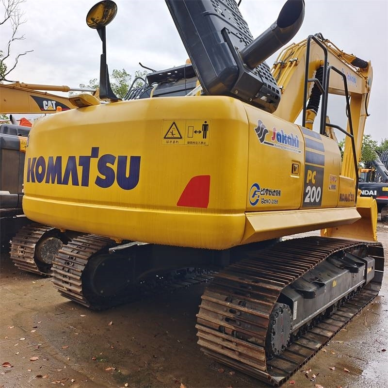 Komatsu PC 200 - Crawler excavator: picture 3 Komatsu PC 200 - Crawler excavator: picture 3