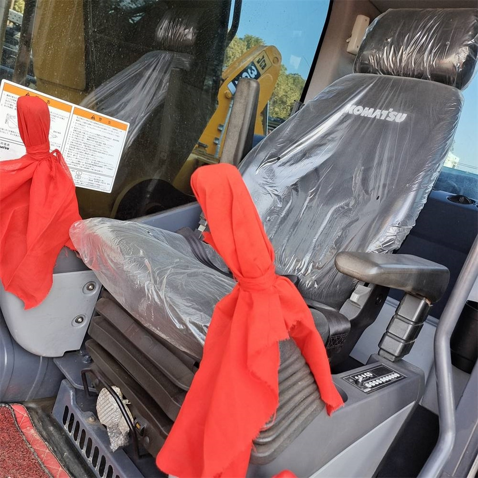 Komatsu PC 240 - Crawler excavator: picture 4 Komatsu PC 240 - Crawler excavator: picture 4