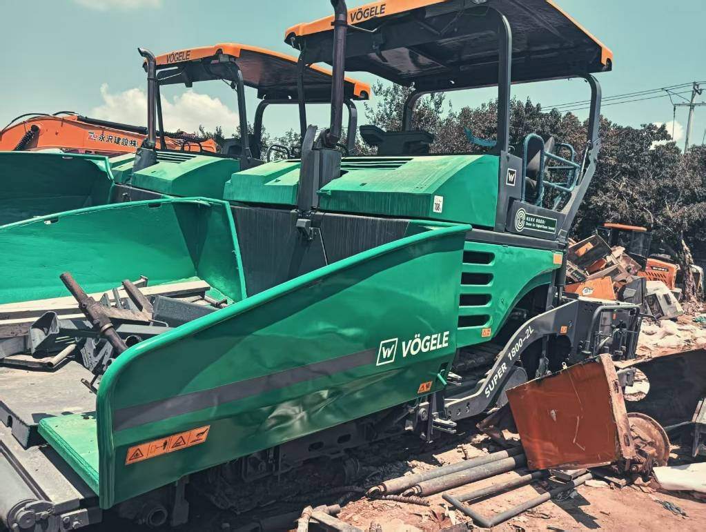 Vögele 1800-3 - Asphalt paver: picture 1 Vögele 1800-3 - Asphalt paver: picture 1