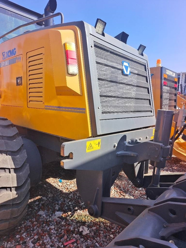 XCMG GR 180 - Grader: picture 4 XCMG GR 180 - Grader: picture 4