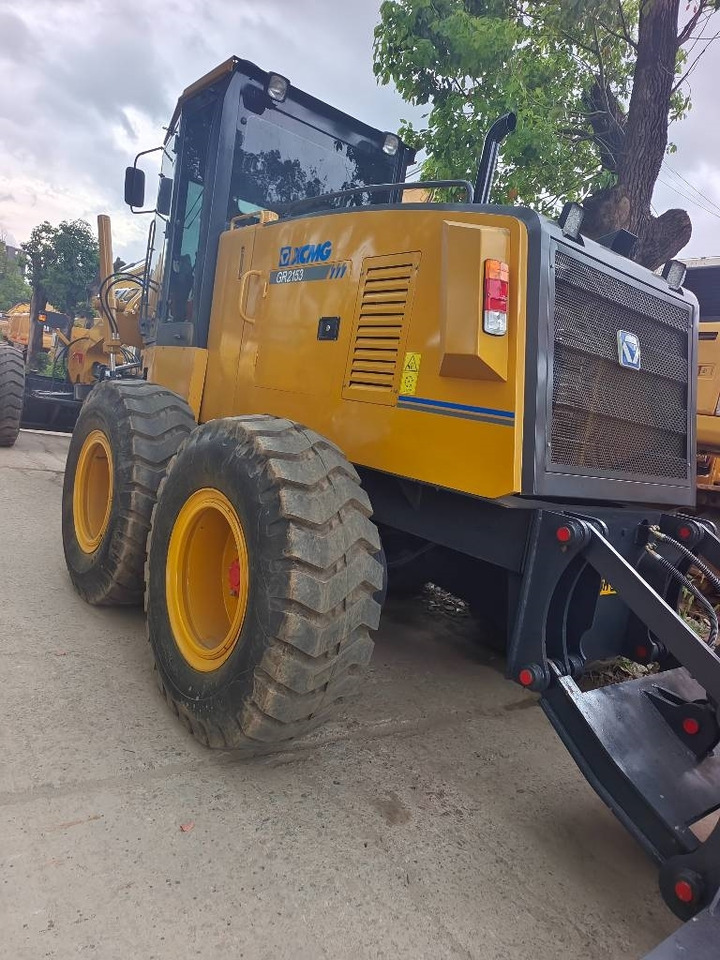 XCMG GR 2153 - Grader: picture 3 XCMG GR 2153 - Grader: picture 3