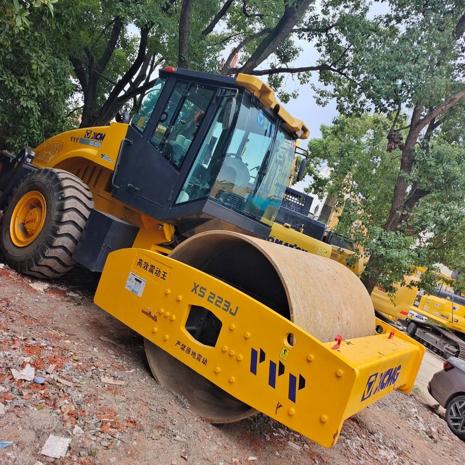 XCMG XS 223 J - Compactor: picture 1 XCMG XS 223 J - Compactor: picture 1