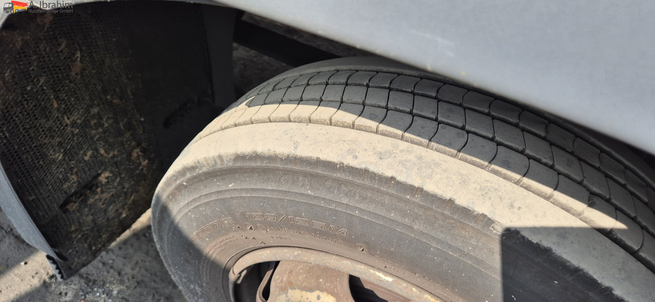 MAN TGL 8.150 4X2 BL Unfallschaden bedingt fahrbereit, Motor ok - Commercial vehicle: picture 5 MAN TGL 8.150 4X2 BL Unfallschaden bedingt fahrbereit, Motor ok - Commercial vehicle: picture 5