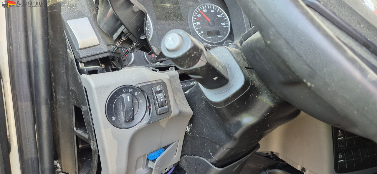 MAN TGL 8.160 4x2 Brotkoffer mit Kühlfach nicht fahrbereit ! nicht rollfähig - Refrigerated delivery van: picture 2 MAN TGL 8.160 4x2 Brotkoffer mit Kühlfach nicht fahrbereit ! nicht rollfähig - Refrigerated delivery van: picture 2