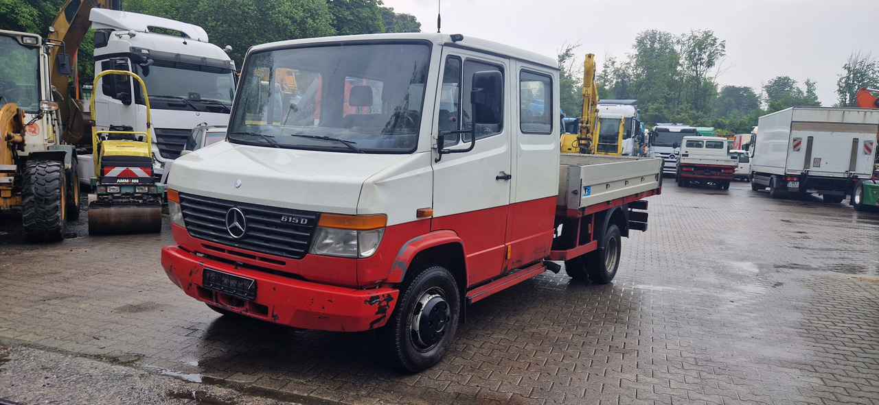 Mercedes-Benz 615D Doka Pritsche, Zustand gut - Open body delivery van, Combi van: picture 1 Mercedes-Benz 615D Doka Pritsche, Zustand gut - Open body delivery van, Combi van: picture 1
