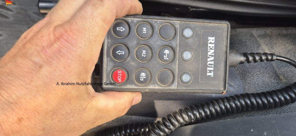 Renault Midlum 180 DCI Werkstattkoffer mit Treppe - Closed box van: picture 2 Renault Midlum 180 DCI Werkstattkoffer mit Treppe - Closed box van: picture 2