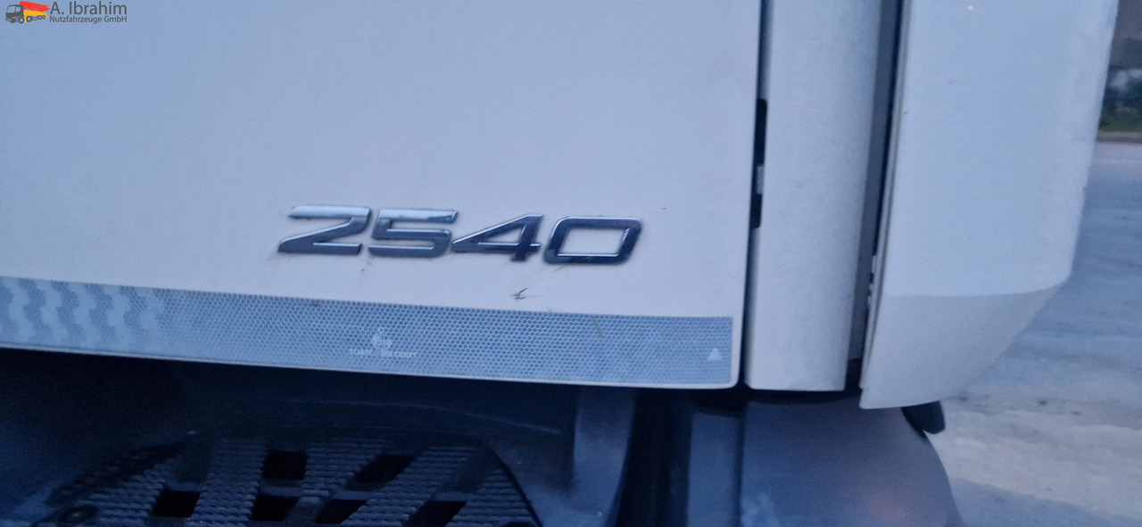 Mercedes-Benz 2540L Frigoblock, 6x2 Lenk-Liftachse , LBW - Truck: picture 5 Mercedes-Benz 2540L Frigoblock, 6x2 Lenk-Liftachse , LBW - Truck: picture 5