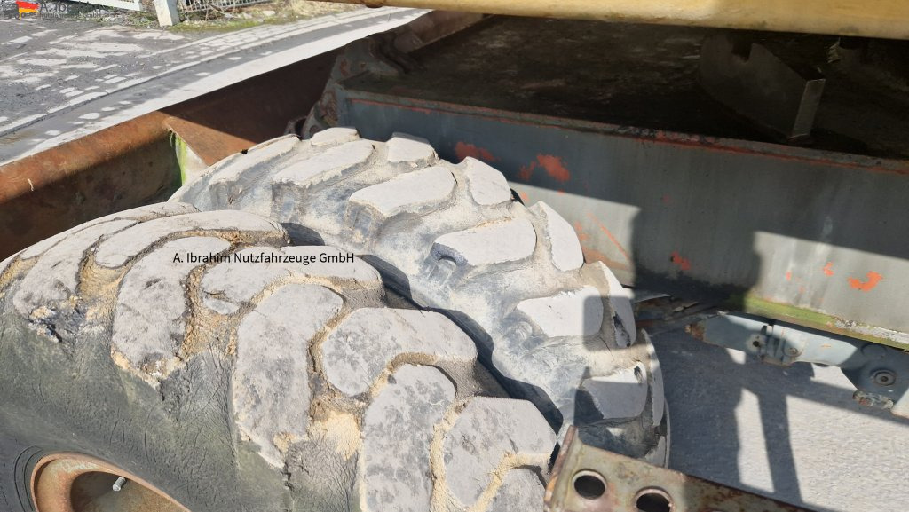 Zeppelin ZM 15 Zustand normal Deutz Motor - Wheel excavator: picture 4 Zeppelin ZM 15 Zustand normal Deutz Motor - Wheel excavator: picture 4
