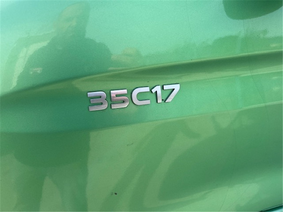 Iveco 35C17 - Commercial vehicle: picture 5 Iveco 35C17 - Commercial vehicle: picture 5