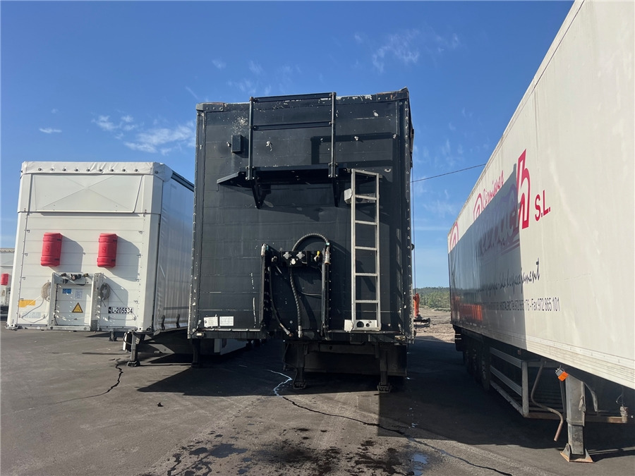 SCHMITZ SGF-S3 - Walking floor semi-trailer: picture 5 SCHMITZ SGF-S3 - Walking floor semi-trailer: picture 5
