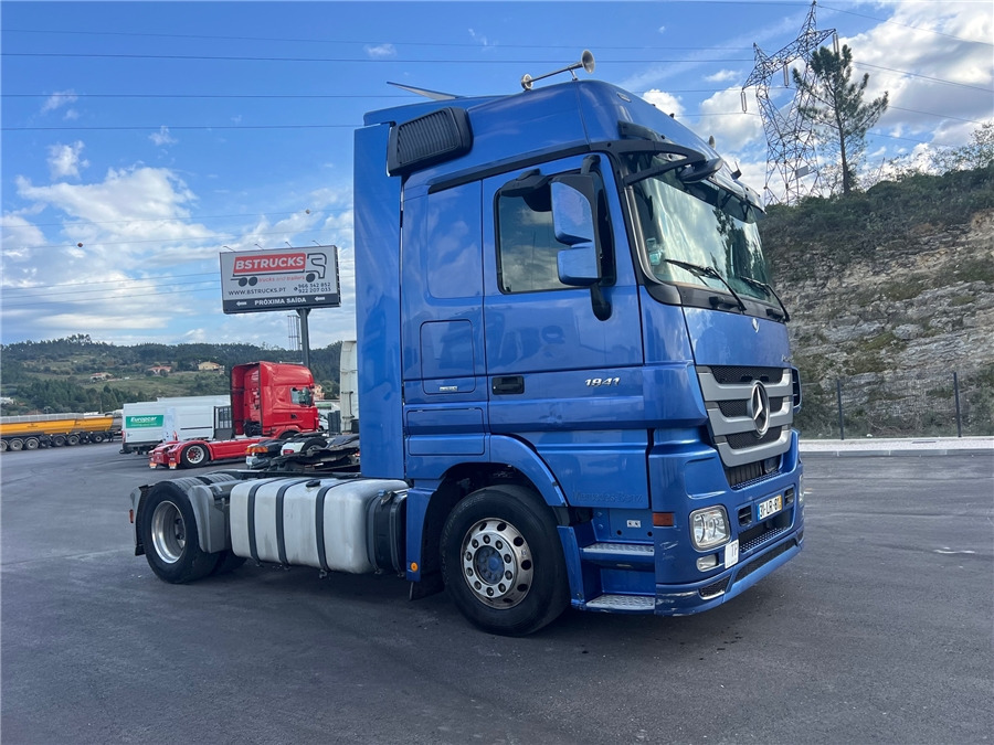 MERCEDES-BENZ Actros 1841 - Tractor unit: picture 3 MERCEDES-BENZ Actros 1841 - Tractor unit: picture 3