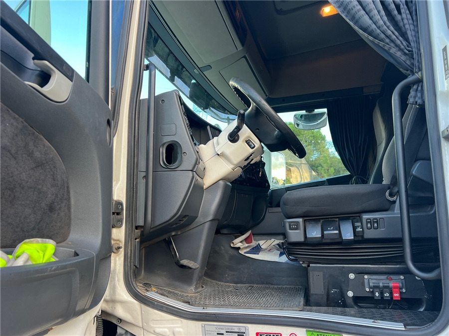 Tractor unit Scania R480: picture 7