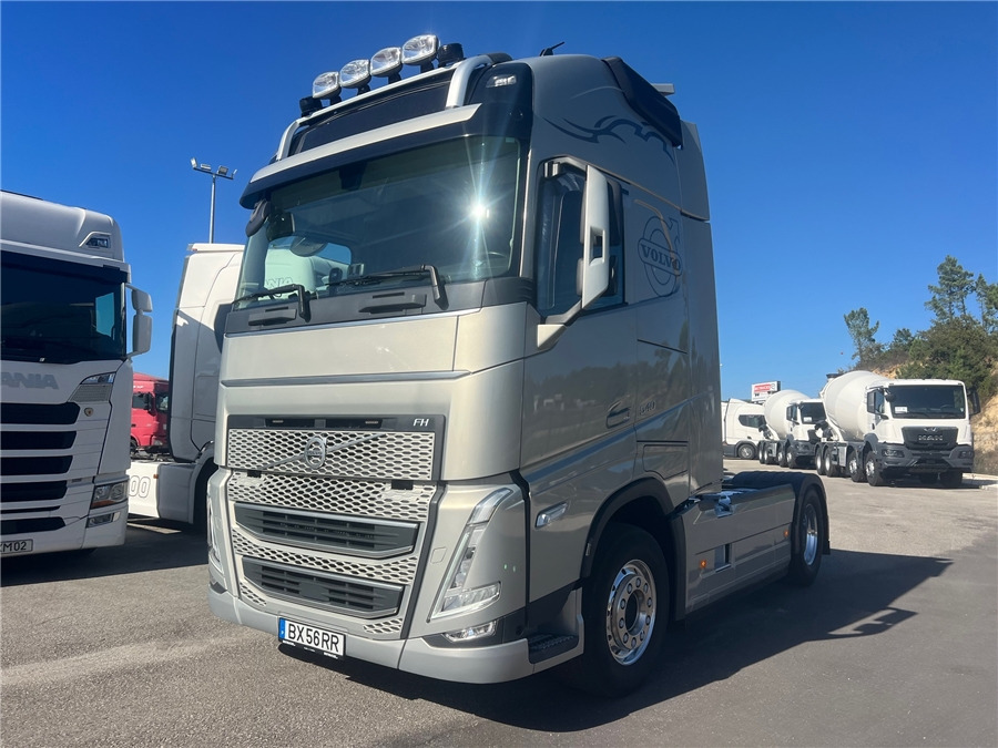 Volvo FH540 / RETARDER /FULL PNEUMATIC - Tractor unit: picture 1 Volvo FH540 / RETARDER /FULL PNEUMATIC - Tractor unit: picture 1