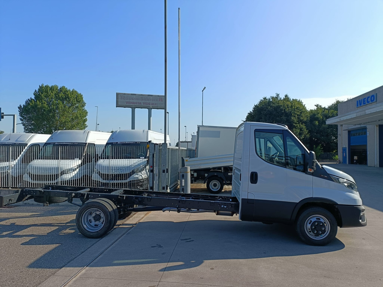 IVECO DAILY 35C16 MOD. 2025 A TELAIO NUOVO - Commercial vehicle: picture 4 IVECO DAILY 35C16 MOD. 2025 A TELAIO NUOVO - Commercial vehicle: picture 4