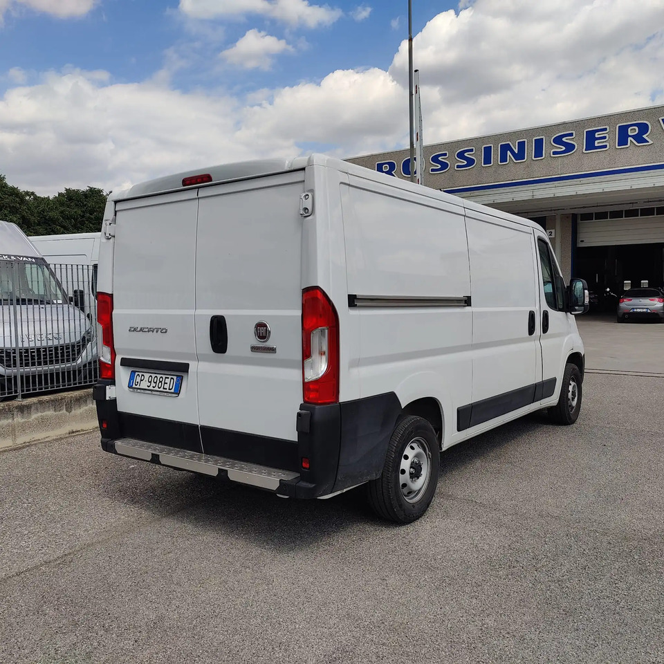 FIAT DUCATO L1H1 140 - Panel van: picture 4 FIAT DUCATO L1H1 140 - Panel van: picture 4