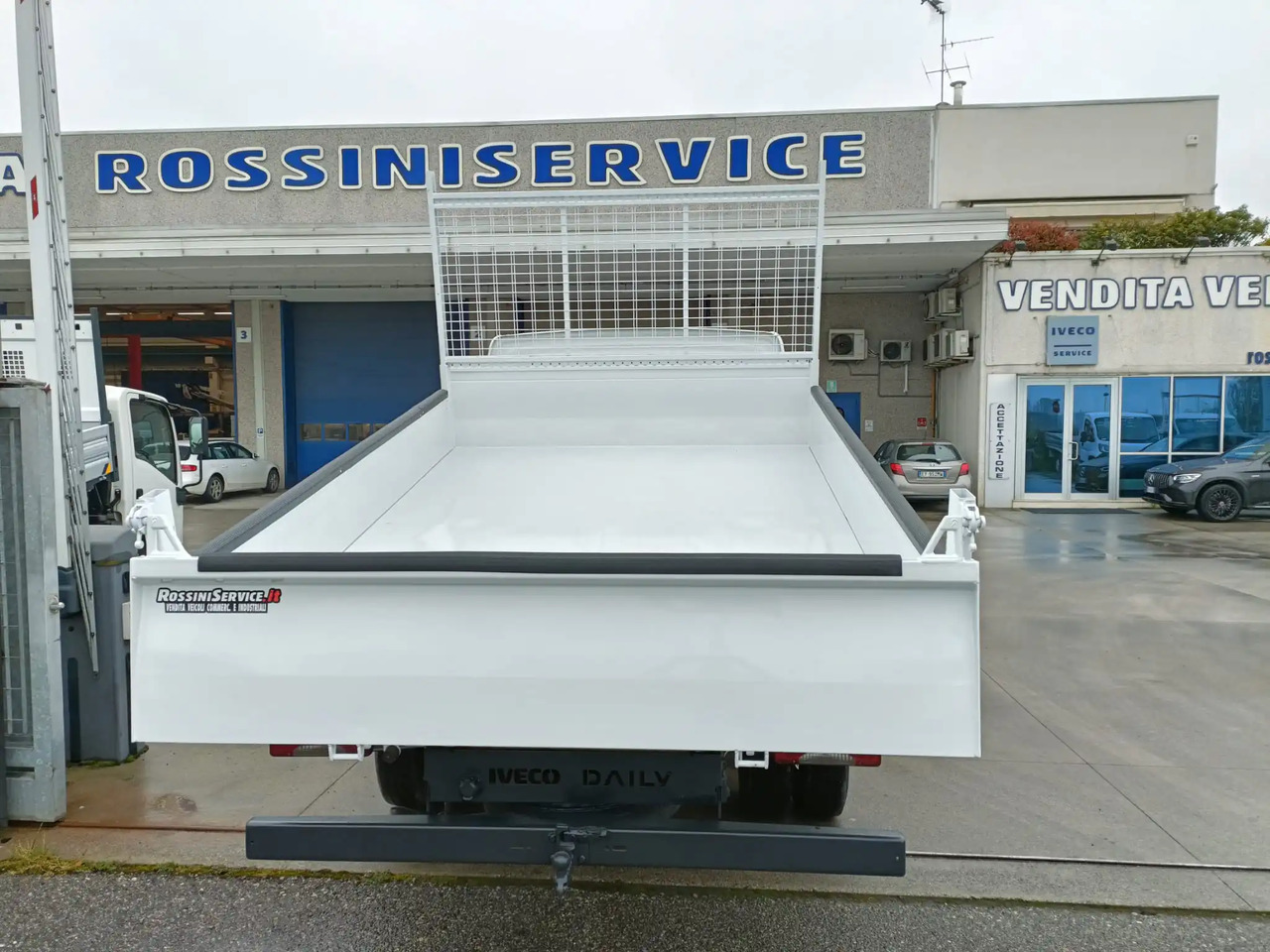 Tipper van IVECO DAILY 35C14 DOPPIA CABINA RIBALTABILE 2.3: picture 7