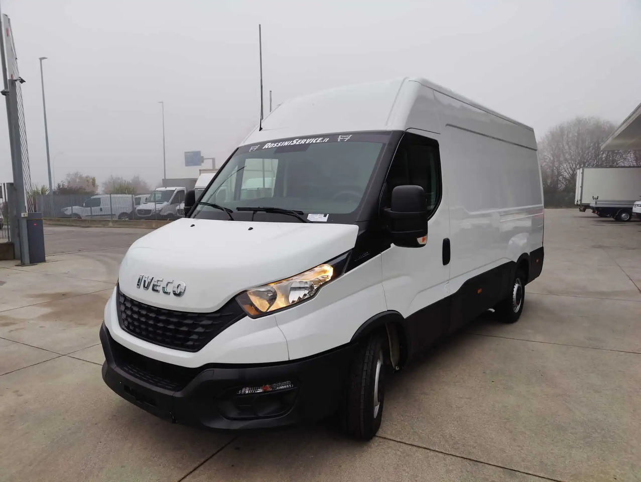 IVECO DAILY 35S14 3520L LH2 - Panel van: picture 2 IVECO DAILY 35S14 3520L LH2 - Panel van: picture 2