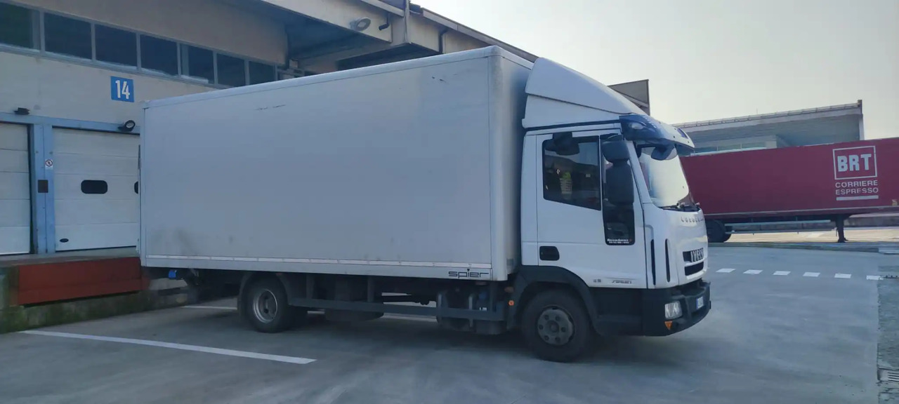 IVECO EUROCARGO 75E21 - Box truck: picture 1 IVECO EUROCARGO 75E21 - Box truck: picture 1