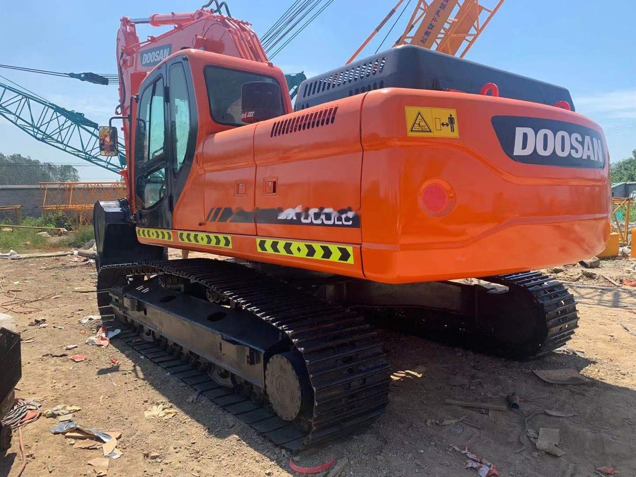 Doosan DX300 - Crawler excavator: picture 4 Doosan DX300 - Crawler excavator: picture 4