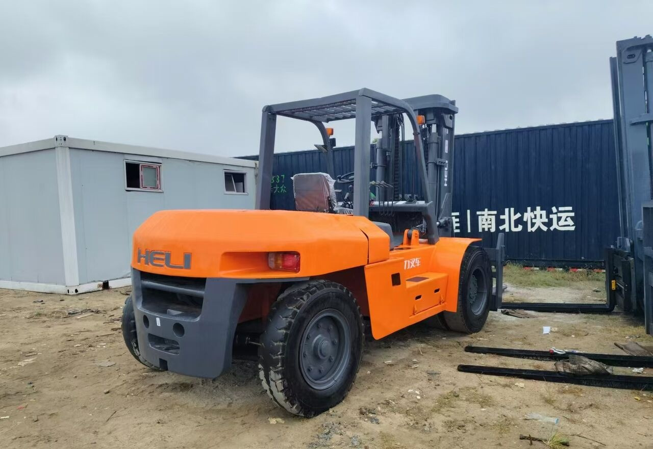 Heli - Diesel forklift: picture 1 Heli - Diesel forklift: picture 1