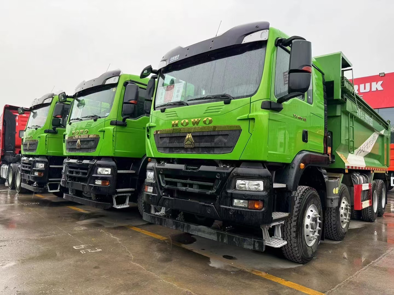 Howo TX460 - Tipper, Crane truck: picture 3 Howo TX460 - Tipper, Crane truck: picture 3