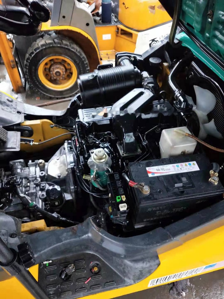 Komatsu FD30 - Diesel forklift: picture 4 Komatsu FD30 - Diesel forklift: picture 4