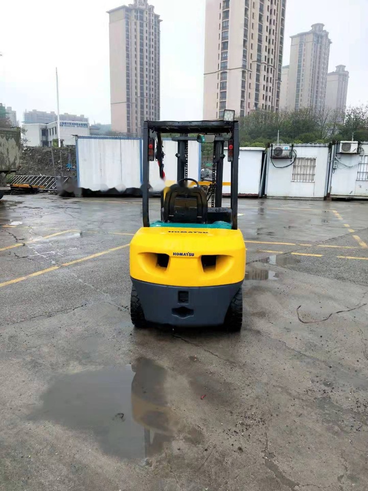 Komatsu FD30 - Diesel forklift: picture 1 Komatsu FD30 - Diesel forklift: picture 1