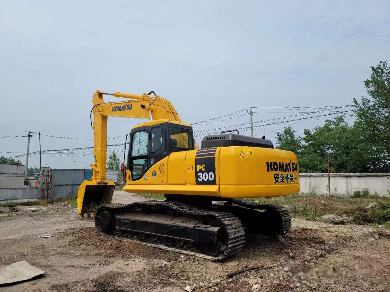 Komatsu PC300-7 - Crawler excavator: picture 2 Komatsu PC300-7 - Crawler excavator: picture 2