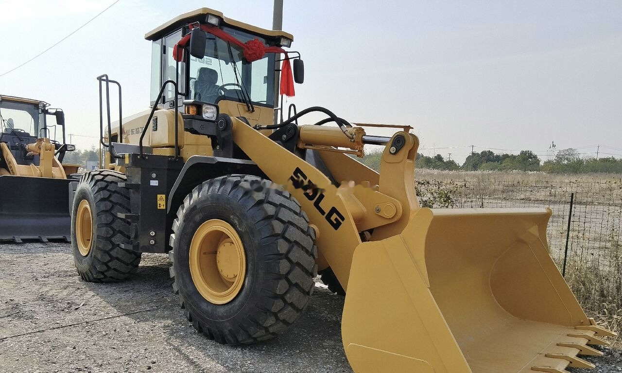 SDLG L956F - Wheel loader: picture 3 SDLG L956F - Wheel loader: picture 3