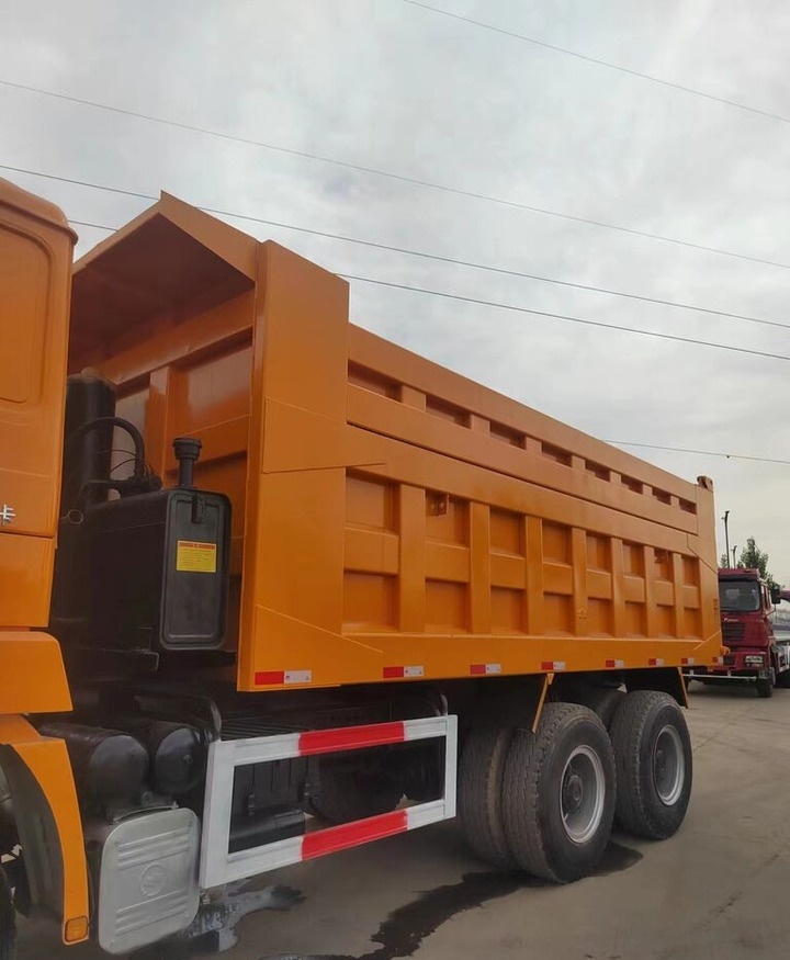 Shacman F3000 - Tipper: picture 3 Shacman F3000 - Tipper: picture 3