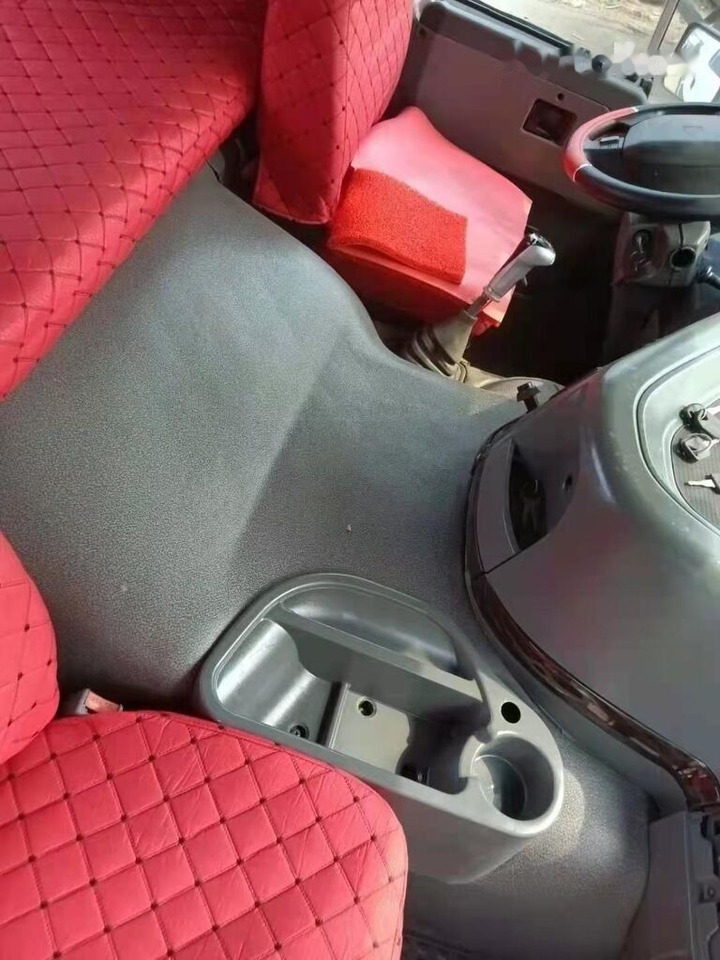 Tractor unit Howo 371: picture 8 Tractor unit Howo 371: picture 8