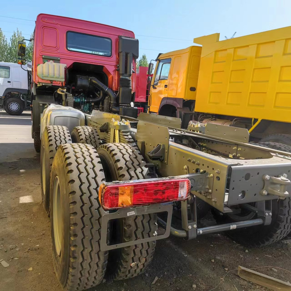 Howo Brandnew unused 371 6X4 - Tractor unit: picture 2 Howo Brandnew unused 371 6X4 - Tractor unit: picture 2